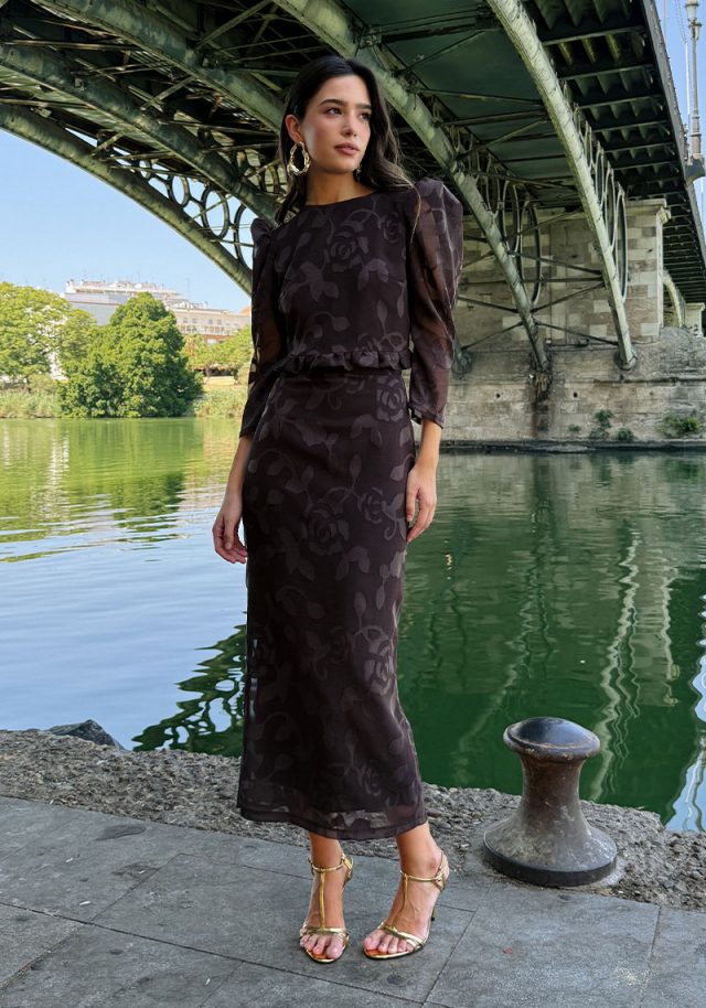 Conjunto Murillo Marrón