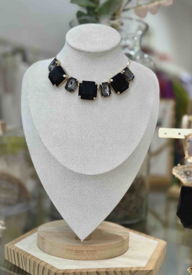 Collar Cristal Negro